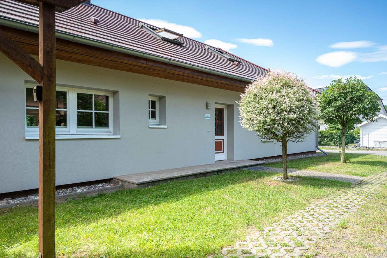 Seemannshus Born Exteriör bild