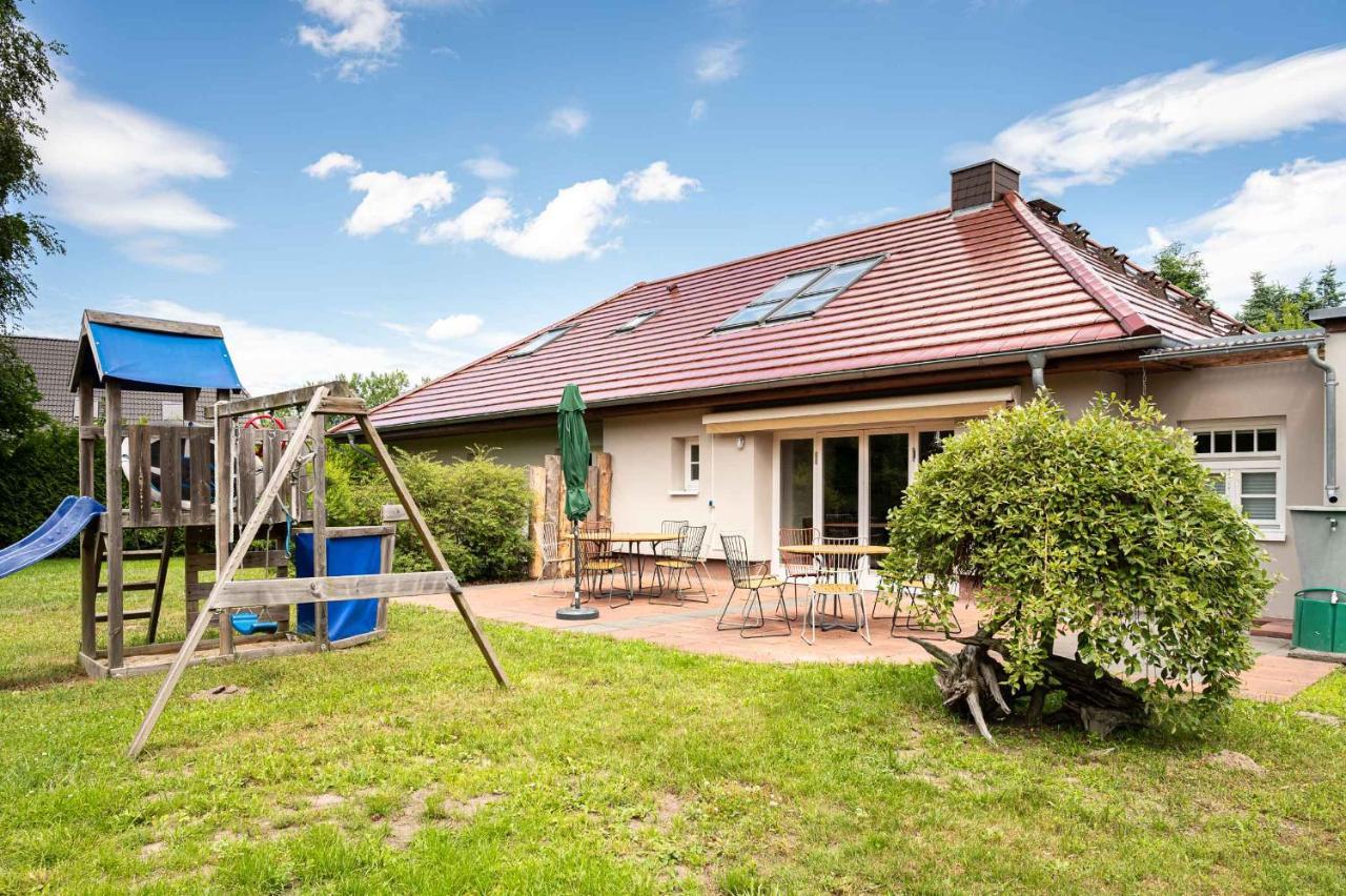 Seemannshus Born Exteriör bild